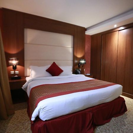 Obaer Hotel Ar Riyad Esterno foto