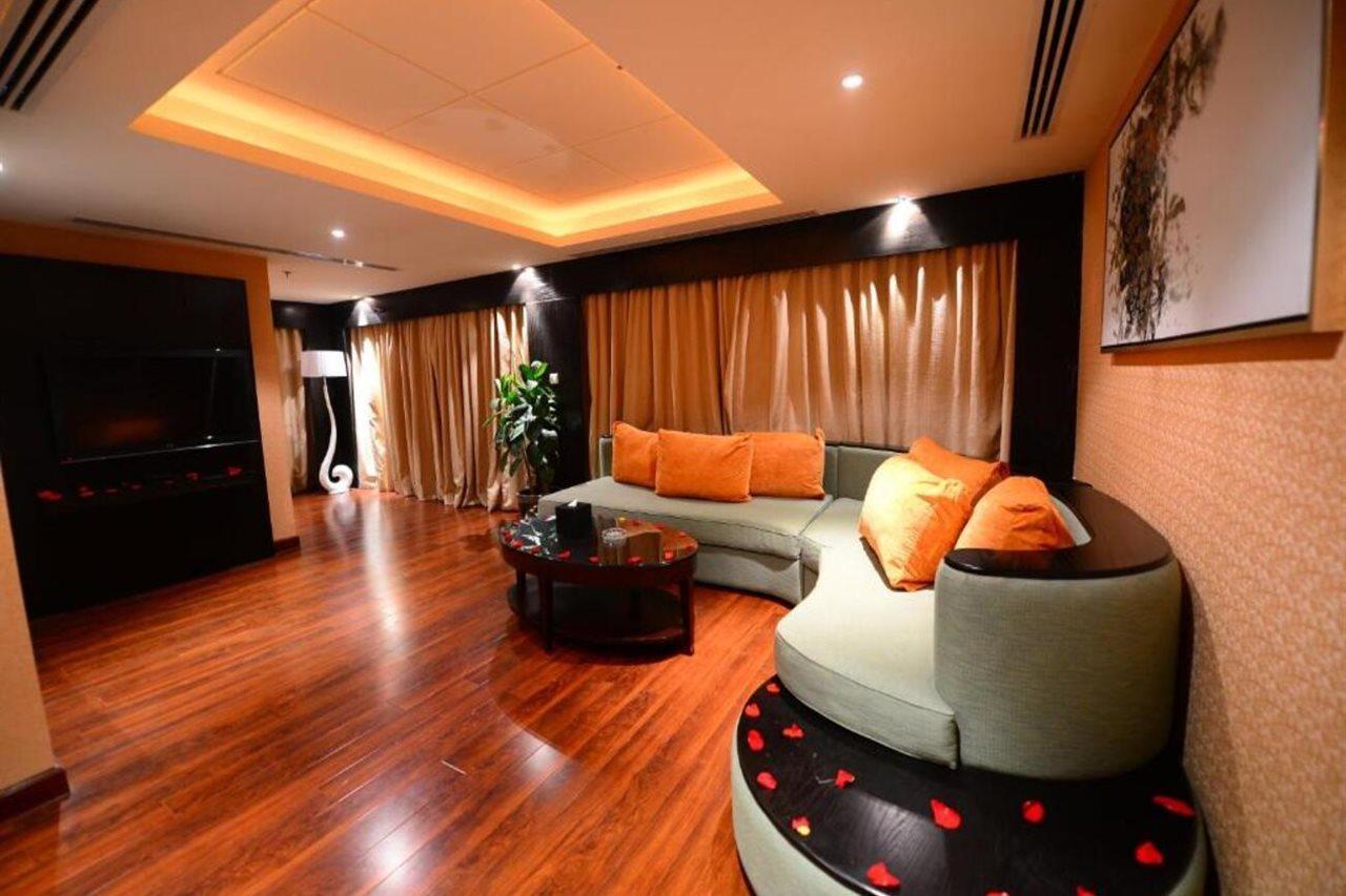 Obaer Hotel Ar Riyad Esterno foto