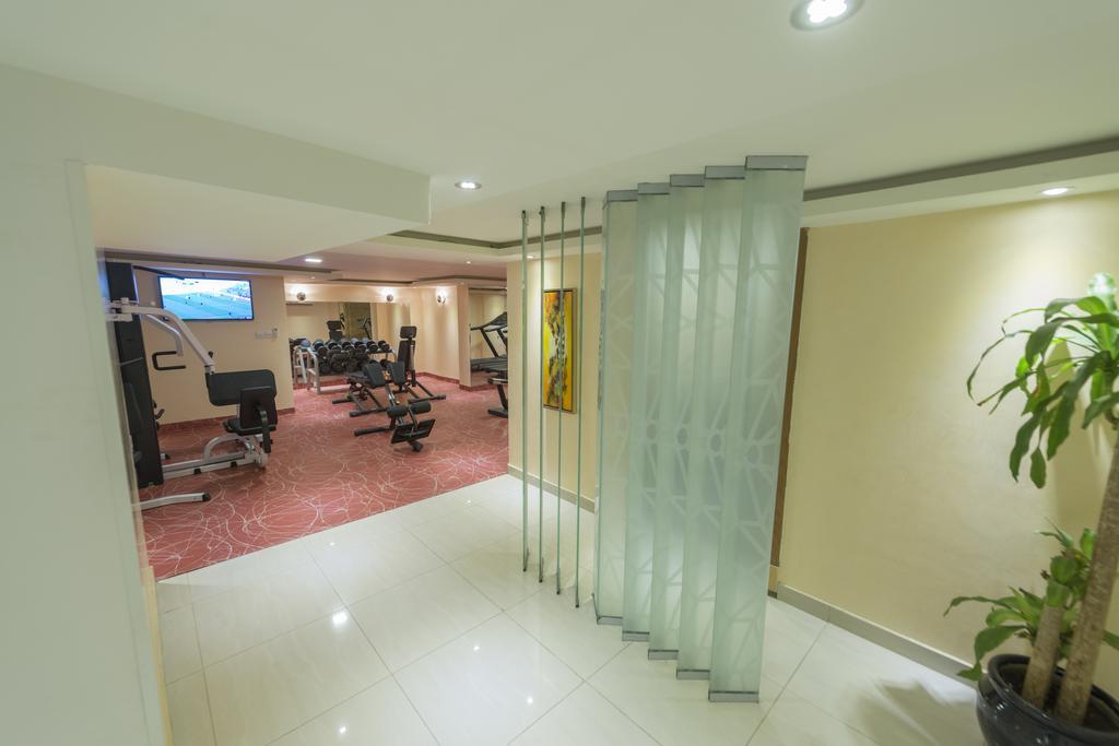 Obaer Hotel Ar Riyad Esterno foto