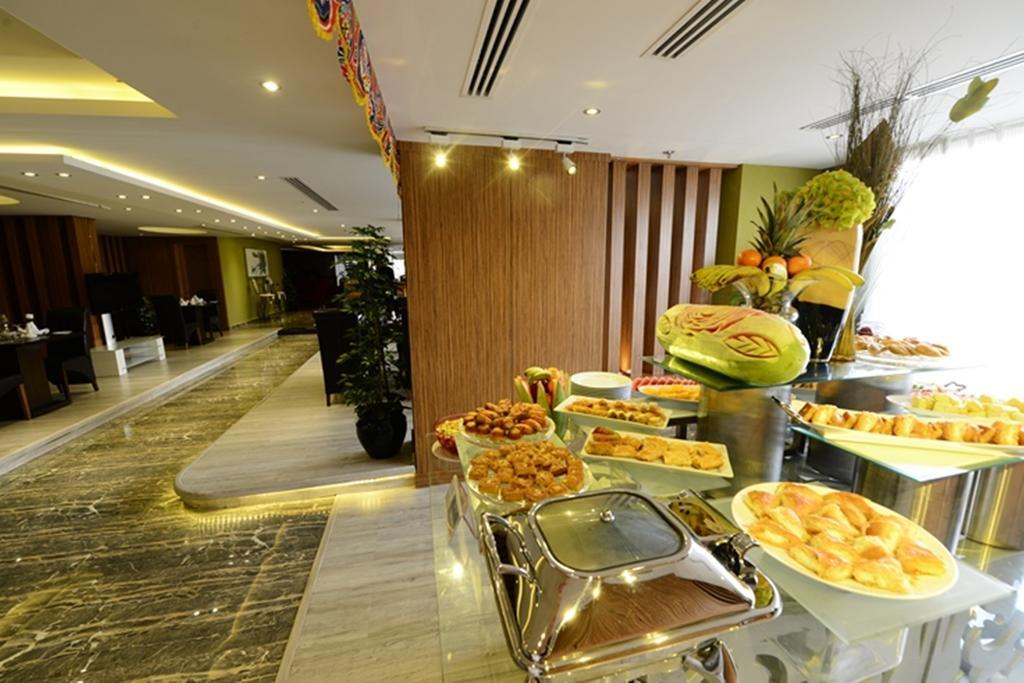 Obaer Hotel Ar Riyad Esterno foto