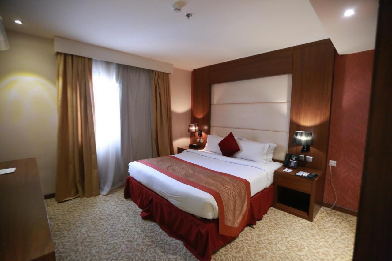 Obaer Hotel Ar Riyad Esterno foto