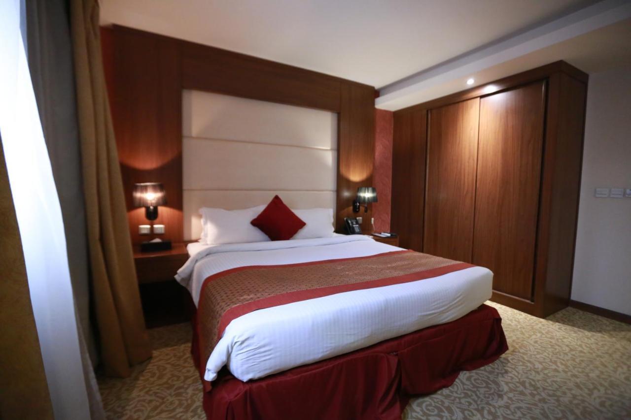 Obaer Hotel Ar Riyad Esterno foto