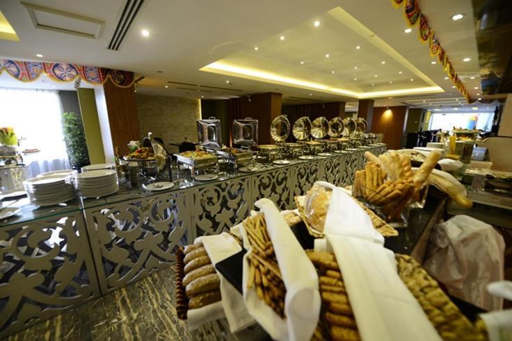 Obaer Hotel Ar Riyad Esterno foto