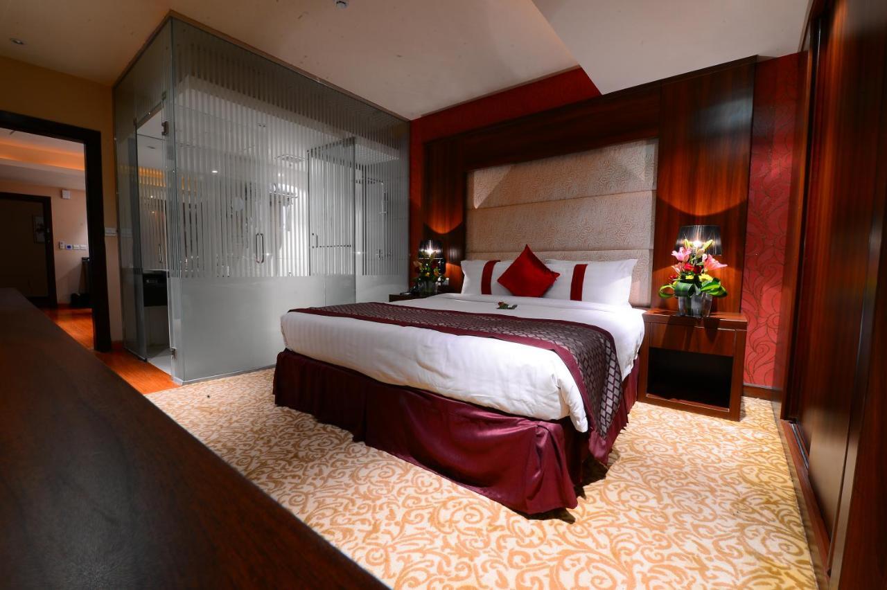 Obaer Hotel Ar Riyad Esterno foto
