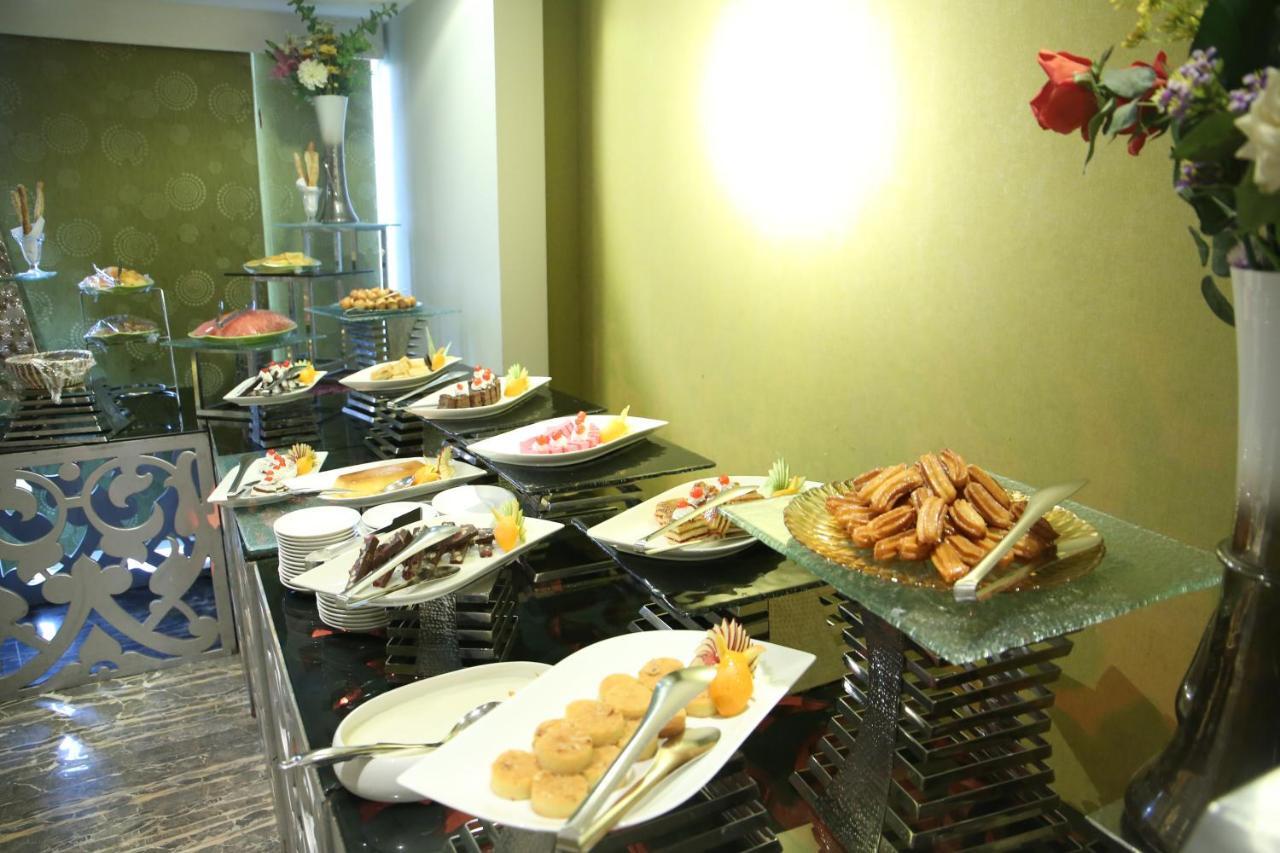Obaer Hotel Ar Riyad Esterno foto